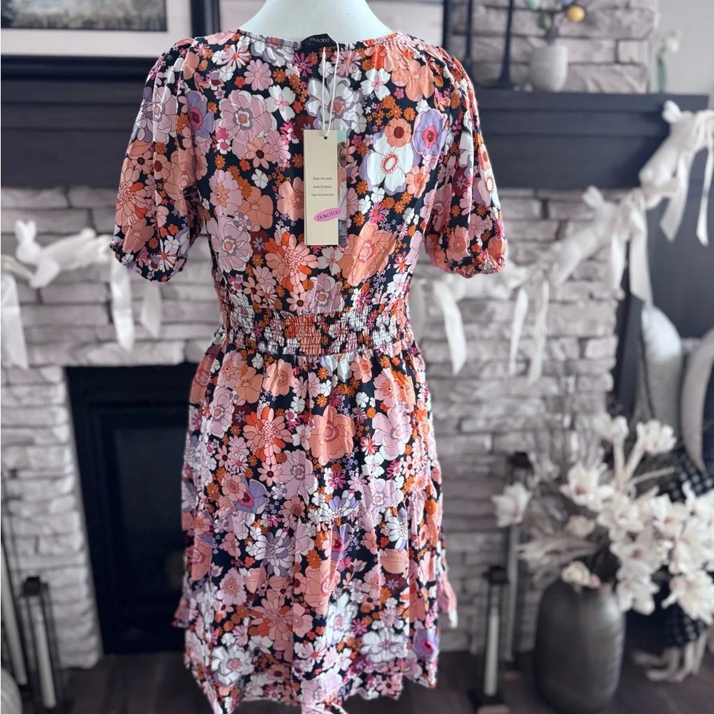NEW WITH TAGS Small Floral Smocked Waist Puff Sleeve Dress - Multi